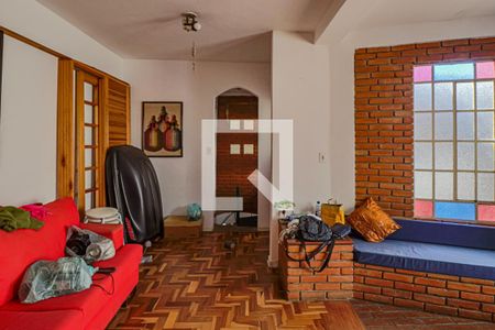 Sala de casa à venda com 4 quartos, 500m² em Vila Pirajussara, São Paulo