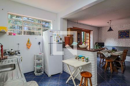 Casa para alugar com 500m², 4 quartos e 2 vagasCozinha