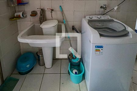 Casa para alugar com 500m², 4 quartos e 2 vagasLavanderia