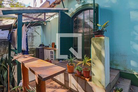 Casa para alugar com 500m², 4 quartos e 2 vagasEdícula