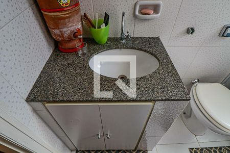 Casa para alugar com 500m², 4 quartos e 2 vagasBanheiro social