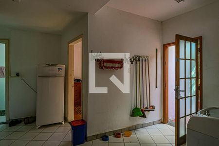 Casa para alugar com 500m², 4 quartos e 2 vagasLavanderia