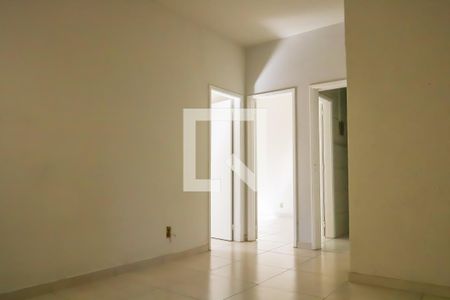Sala de casa de condomínio para alugar com 2 quartos, 54m² em Todos Os Santos, Rio de Janeiro