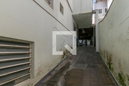 Casa à venda com 130m², 3 quartos e 4 vagasQuintal