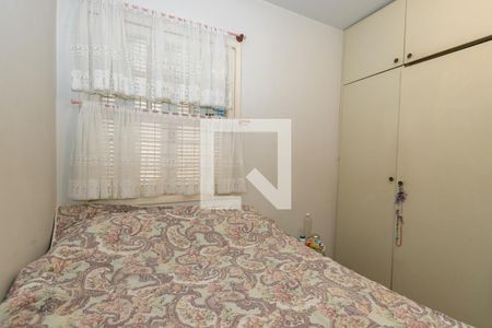 Casa à venda com 130m², 3 quartos e 4 vagasQuarto 2