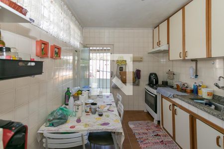 Casa à venda com 130m², 3 quartos e 4 vagasCozinha