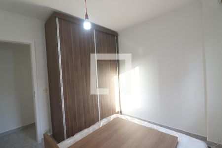 Quarto 1 de apartamento para alugar com 2 quartos, 70m² em Vila Paulicéia, São Paulo