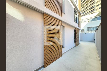 Área privativa de apartamento à venda com 2 quartos, 184m² em Serra, Belo Horizonte