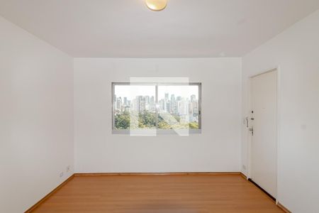 Sala de apartamento para alugar com 3 quartos, 90m² em Cambuci, São Paulo