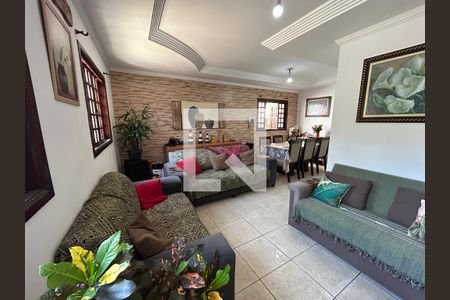 Sala de casa à venda com 4 quartos, 90m² em Vila Rosália, Guarulhos