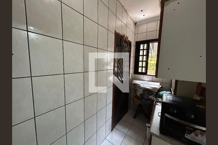 Área de Serviço de casa para alugar com 4 quartos, 90m² em Vila Rosália, Guarulhos