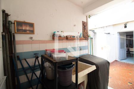 Casa à venda com 158m², 3 quartos e 2 vagasÁrea de Serviço