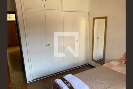 Casa à venda com 158m², 3 quartos e 2 vagasQuarto 2