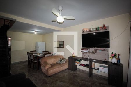 Piso T - Sala de casa à venda com 2 quartos, 150m² em Vila Moraes, São Paulo