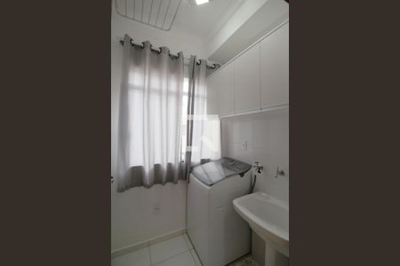 Apartamento para alugar com 64m², 2 quartos e 1 vagaÁrea de Serviço