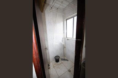 Área de Serviço de apartamento para alugar com 1 quarto, 40m² em Vila Tupi, Praia Grande