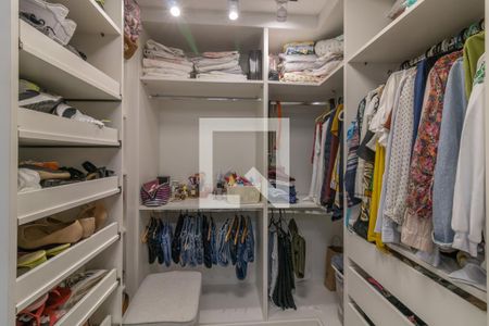 Apartamento para alugar com 138m², 3 quartos e 2 vagasSuíte Master- closet