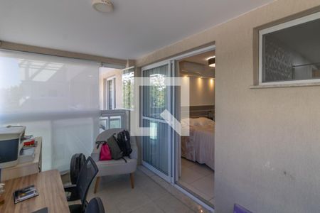 Apartamento para alugar com 138m², 3 quartos e 2 vagasSuíte Master - Varanda - Escritório