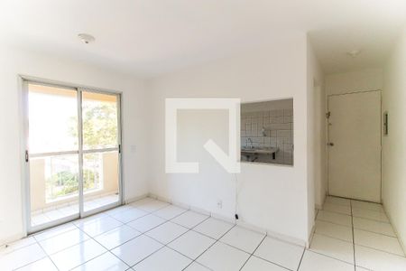 Sala de apartamento para alugar com 2 quartos, 45m² em Vila Taquari, São Paulo