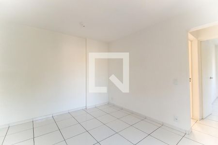 Sala de apartamento para alugar com 2 quartos, 45m² em Vila Taquari, São Paulo