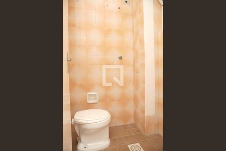 Apartamento à venda com 70m², 2 quartos e sem vagaBanheiro da Suíte