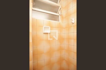 Apartamento à venda com 70m², 2 quartos e sem vagaBanheiro da Suíte