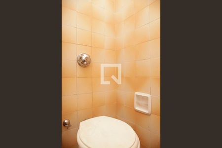 Apartamento à venda com 70m², 2 quartos e sem vagaBanheiro da Suíte