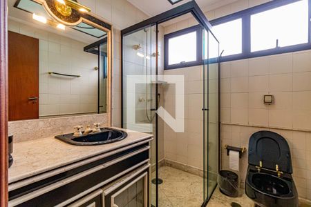 Casa de condomínio à venda com 820m², 4 quartos e 6 vagasSuite 02 - Banheiro