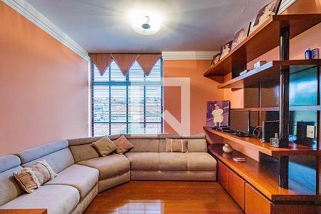 Casa de condomínio à venda com 820m², 4 quartos e 6 vagasSala superior