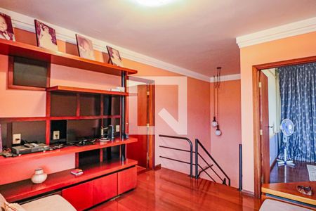 Casa de condomínio à venda com 820m², 4 quartos e 6 vagasSala superior