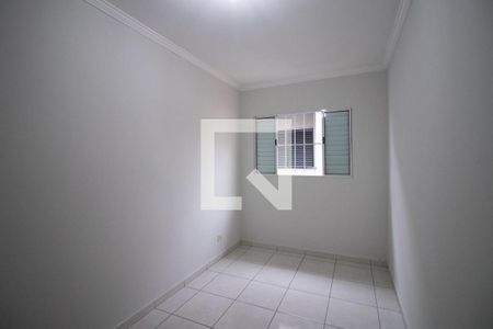 Quarto 1 de casa de condomínio para alugar com 2 quartos, 55m² em Jardim Oriental, São Paulo
