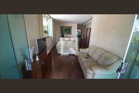 Casa à venda com 3 quartos, 250m² em Fernão Dias, Belo Horizonte