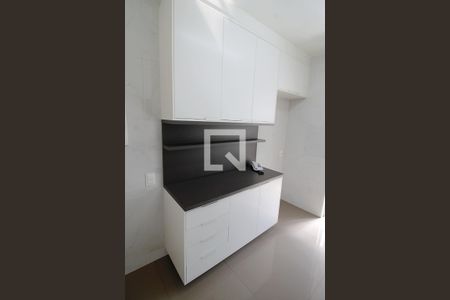 Apartamento à venda com 96m², 4 quartos e 1 vagaCozinha