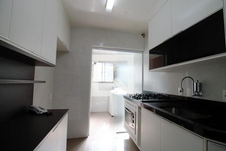 Apartamento à venda com 96m², 4 quartos e 1 vagaCozinha