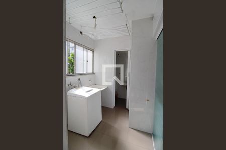 Apartamento à venda com 96m², 4 quartos e 1 vagaÁrea de Serviço