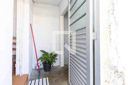 Casa à venda com 100m², 2 quartos e 2 vagas Casa à venda com 100m², 2 quartos e 2 vagasÁrea de Serviço