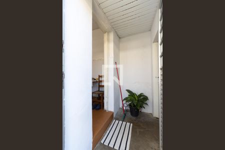 Casa à venda com 100m², 2 quartos e 2 vagas Casa à venda com 100m², 2 quartos e 2 vagasÁrea de Serviço