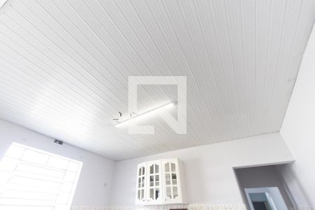 Casa à venda com 100m², 2 quartos e 2 vagas Casa à venda com 100m², 2 quartos e 2 vagasCozinha