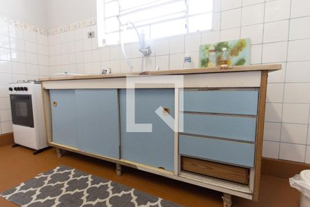 Casa à venda com 100m², 2 quartos e 2 vagas Casa à venda com 100m², 2 quartos e 2 vagasCozinha