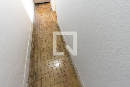 Casa à venda com 100m², 2 quartos e 2 vagas Casa à venda com 100m², 2 quartos e 2 vagasCorrredor