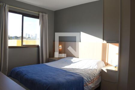 Quarto de apartamento para alugar com 1 quarto, 50m² em Rebouças, Curitiba