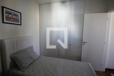 Apartamento à venda com 138m², 3 quartos e 3 vagasQuarto 3
