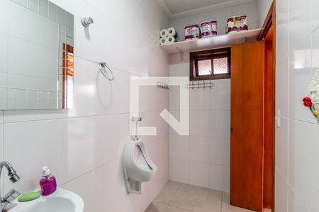 Casa para alugar com 750m², 4 quartos e 10 vagasBanheiro de serviço