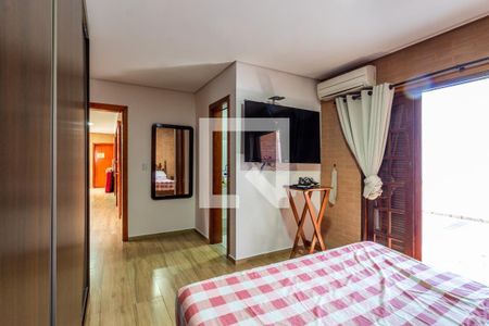 Casa para alugar com 750m², 4 quartos e 10 vagasSuíte 4