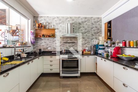 Casa para alugar com 750m², 4 quartos e 10 vagasCozinha