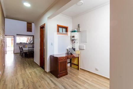 Casa para alugar com 750m², 4 quartos e 10 vagasCorredor