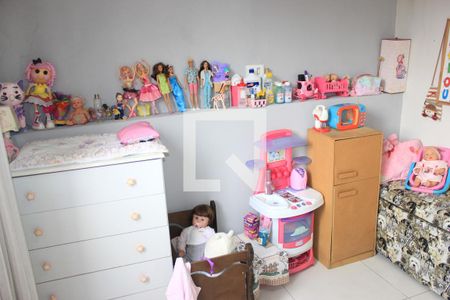 Casa à venda com 110m², 4 quartos e 2 vagasQuarto 2