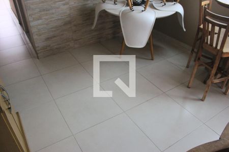 Casa à venda com 110m², 4 quartos e 2 vagasÁrea Gourmet/Churrasqueira