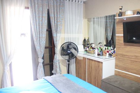 Casa à venda com 110m², 4 quartos e 2 vagasQuarto 3