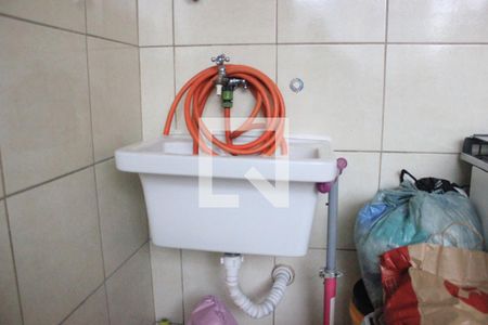 Casa à venda com 110m², 4 quartos e 2 vagasLavanderia 2